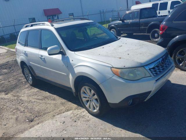  Salvage Subaru Forester