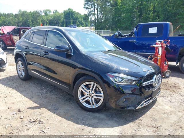  Salvage Mercedes-Benz GLA