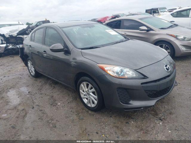  Salvage Mazda Mazda3
