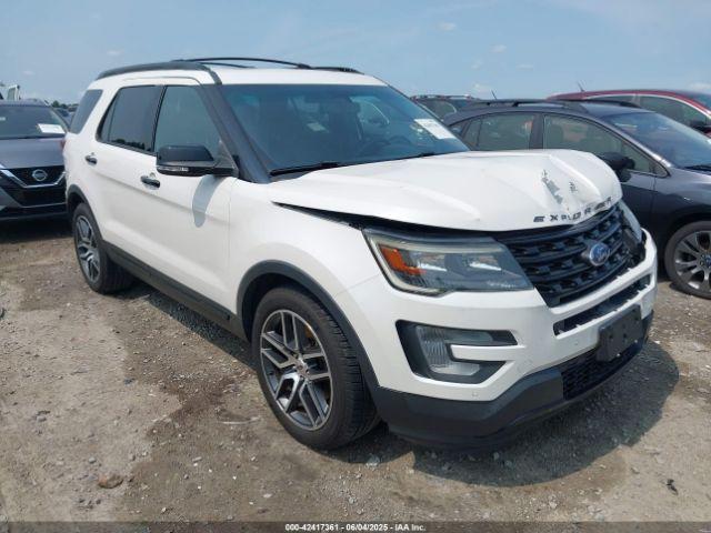 Salvage Ford Explorer