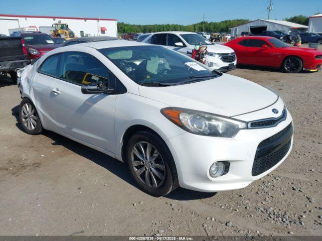  Salvage Kia Forte