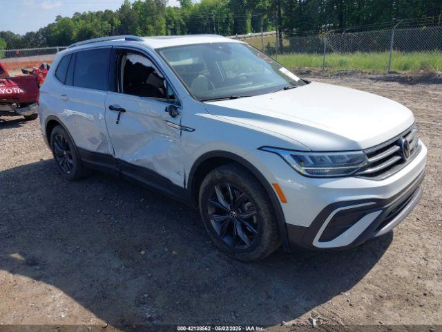  Salvage Volkswagen Tiguan
