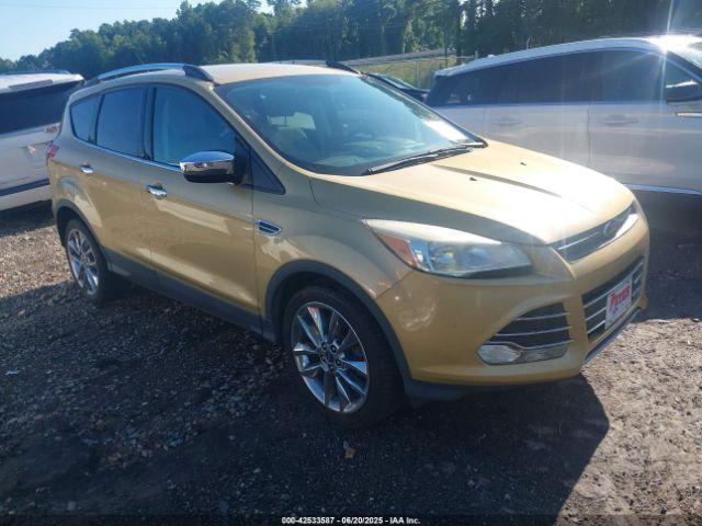  Salvage Ford Escape