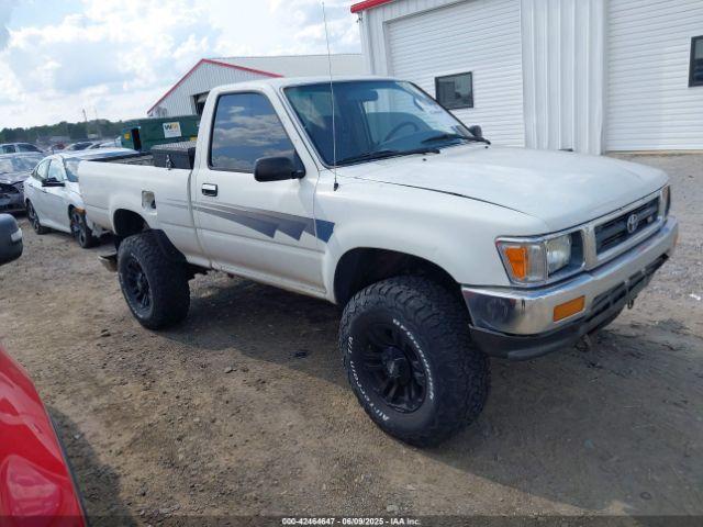 Salvage Toyota Pickup