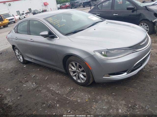  Salvage Chrysler 200