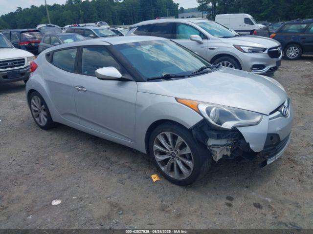  Salvage Hyundai VELOSTER