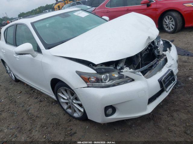  Salvage Lexus Ct