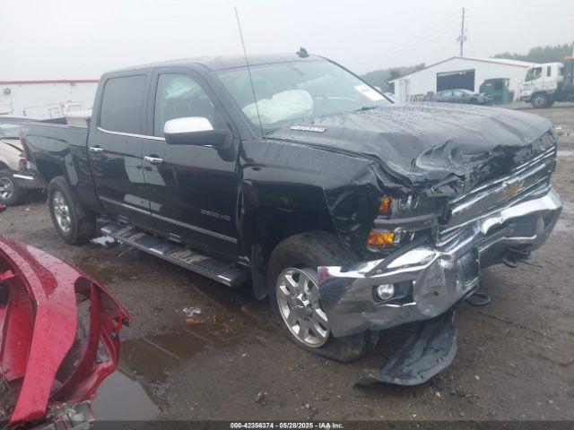  Salvage Chevrolet Silverado 2500