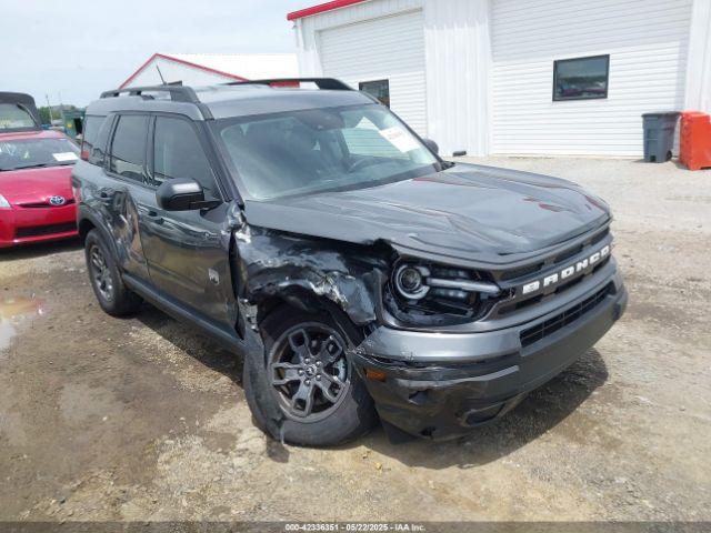  Salvage Ford Bronco