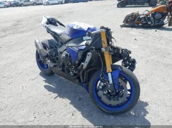  Salvage Yamaha Yzfr1