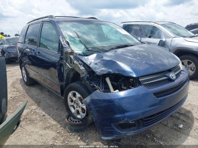  Salvage Toyota Sienna