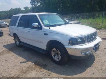  Salvage Ford Expedition