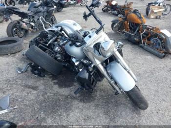  Salvage Harley-Davidson Flrt