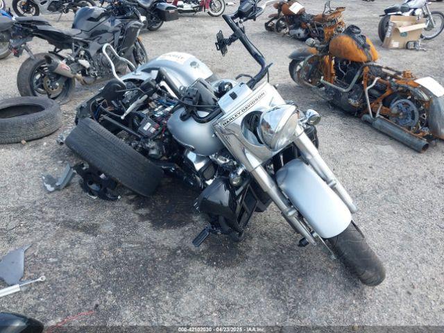 Salvage Harley-Davidson Flrt