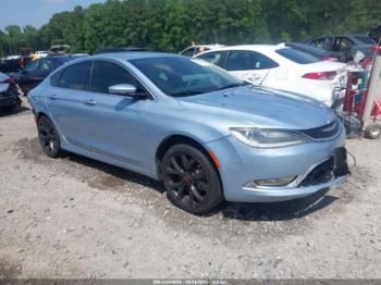  Salvage Chrysler 200