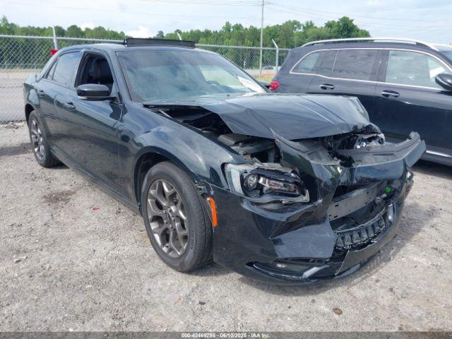  Salvage Chrysler 300