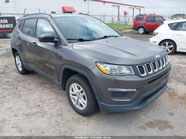  Salvage Jeep Compass