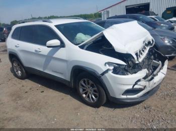  Salvage Jeep Cherokee