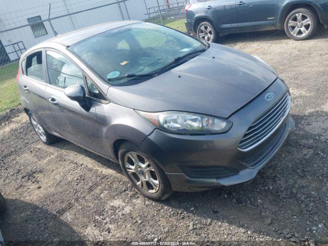  Salvage Ford Fiesta