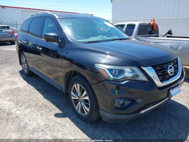  Salvage Nissan Pathfinder