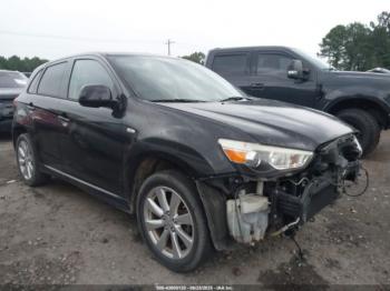  Salvage Mitsubishi Outlander