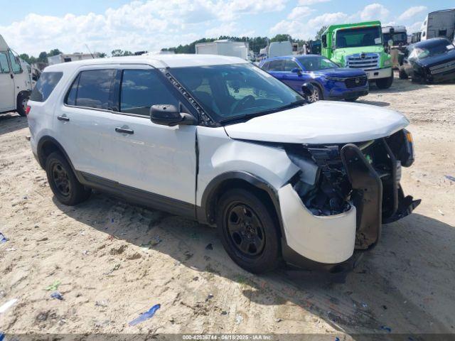  Salvage Ford Police Interceptor