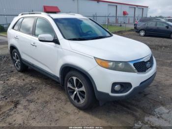  Salvage Kia Sorento