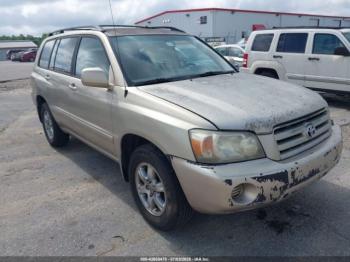  Salvage Toyota Highlander
