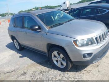  Salvage Jeep Compass