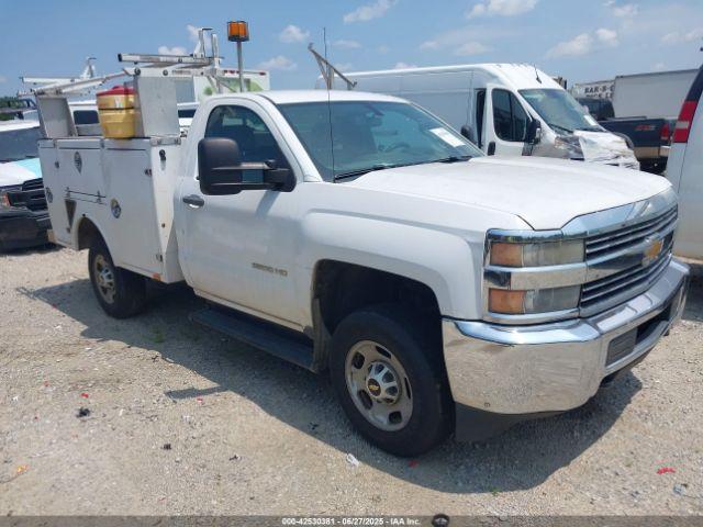  Salvage Chevrolet Silverado 2500