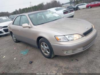  Salvage Lexus Es