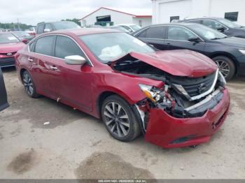  Salvage Nissan Altima
