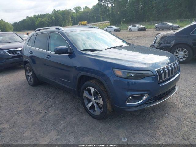  Salvage Jeep Cherokee