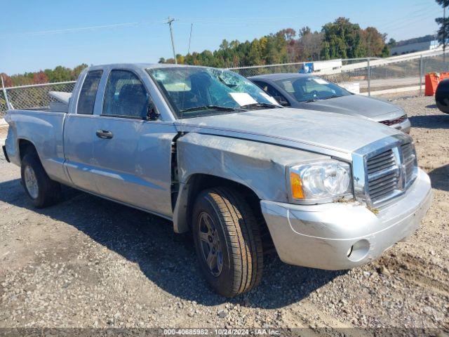  Salvage Dodge Dakota