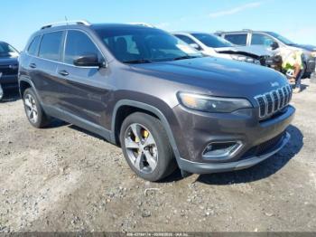  Salvage Jeep Cherokee