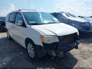  Salvage Chrysler Town & Country
