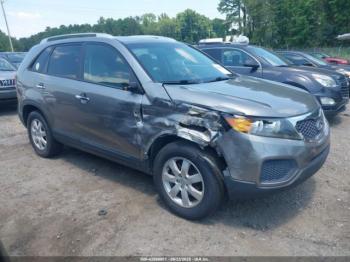 Salvage Kia Sorento