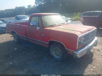 Salvage Dodge D-series