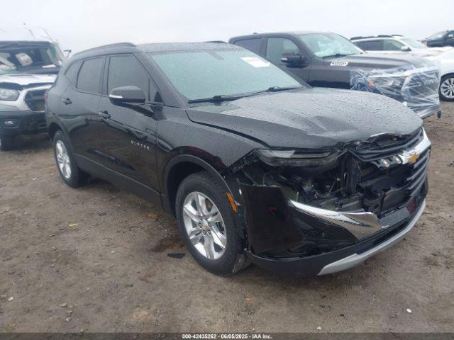  Salvage Chevrolet Blazer