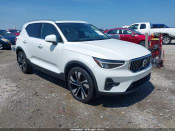  Salvage Volvo XC40