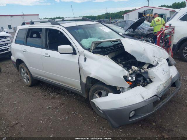  Salvage Mitsubishi Outlander