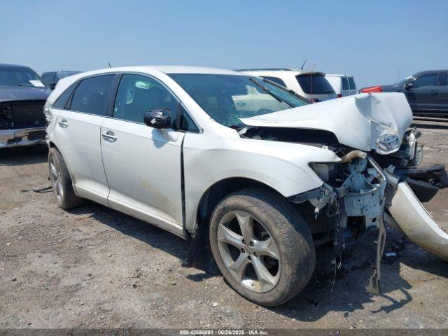  Salvage Toyota Venza