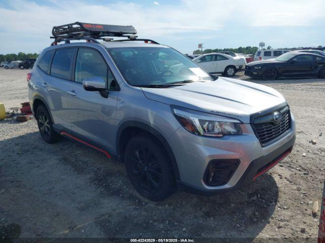  Salvage Subaru Forester