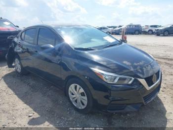  Salvage Nissan Versa