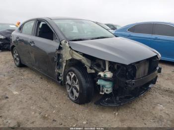  Salvage Kia Forte