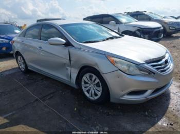  Salvage Hyundai SONATA