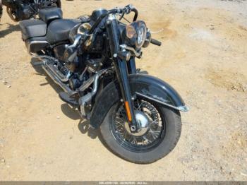  Salvage Harley-Davidson Flhc