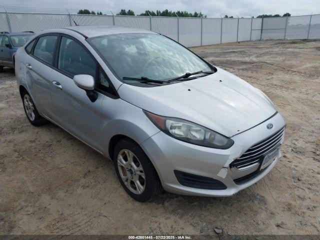  Salvage Ford Fiesta