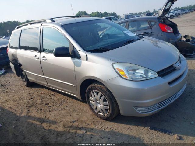  Salvage Toyota Sienna
