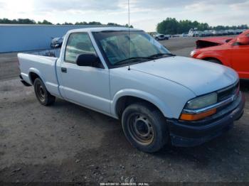  Salvage Chevrolet S-10